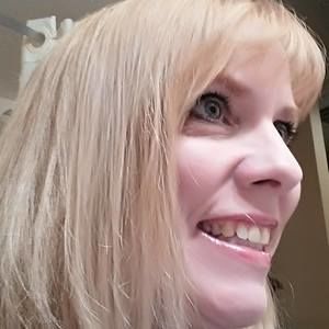 Meet your Posher, Debra